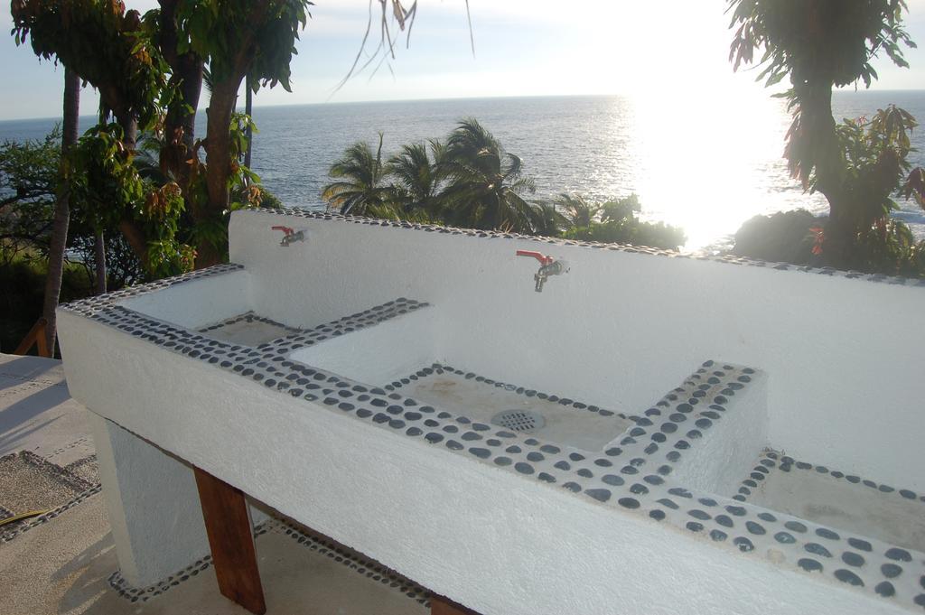 Cocos Camp Hotel Acapulco Exterior foto